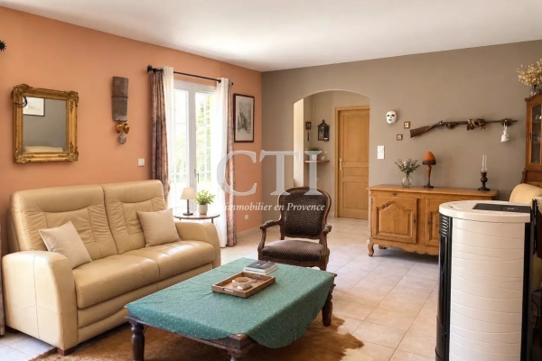 Luxury House for sale in Vaison-la-Romaine, 580 000 €, Photo 5