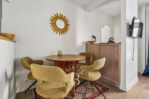 Luxury Apartment for sale in Paris 7ème, 730 000 €, Photo 5