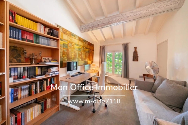 Luxury Apartment for sale in Aix-en-Provence, 450 000 €, Photo 3