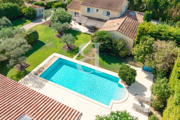 Maison de luxe à vendre à Carpentras, 840 000 €, Photo 2