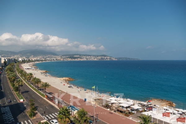 Luxury Apartment for sale in Nice, 1 049 000 €, Photo 2