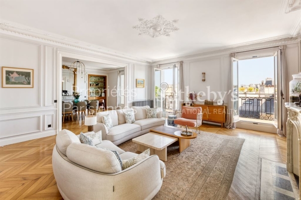 Appartement de luxe à louer à Paris 8ème, 25 000 €, Photo 2