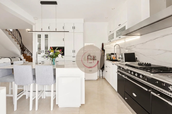 Maison de luxe à vendre à Les Adrets de l'Esterel, 1 470 000 €, Photo 5