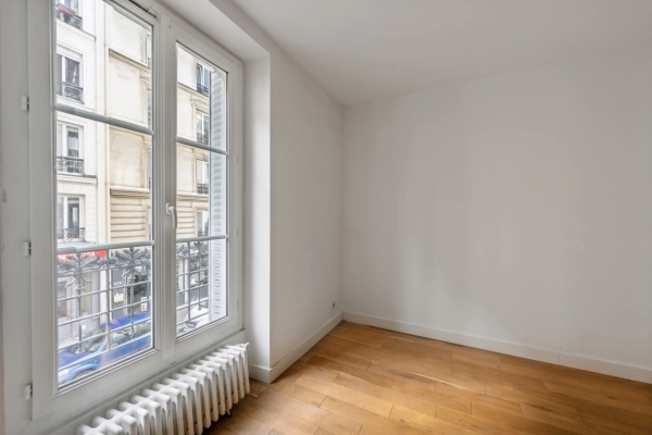 Appartement de luxe à vendre à Paris 10ème, 559 000 €, Photo 7