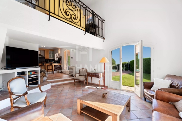 Maison de luxe à vendre à Châteauneuf-Grasse, 1 250 000 €, Photo 3