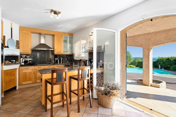 Maison de luxe à vendre à Châteauneuf-Grasse, 1 250 000 €, Photo 5