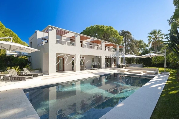 Luxury House for sale in Saint-Jean-Cap-Ferrat, 15 750 000 €, Photo 1