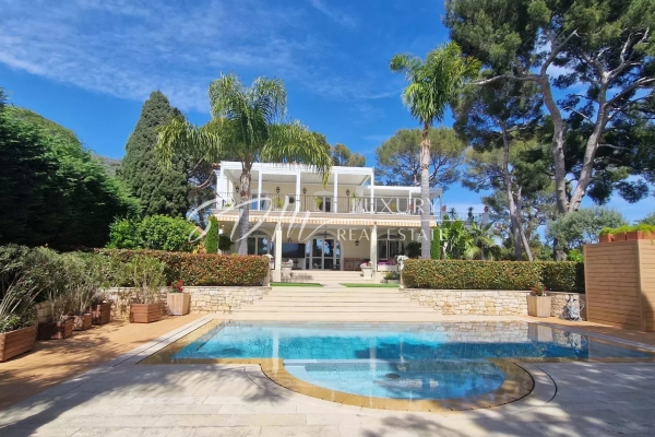 Luxury House for sale in Saint-Jean-Cap-Ferrat, 7 000 000 €, Photo 1
