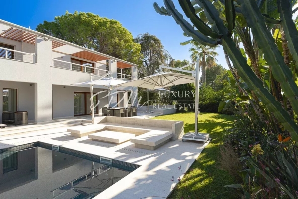 Maison de luxe à vendre à Saint-Jean-Cap-Ferrat, 15 750 000 €, Photo 2