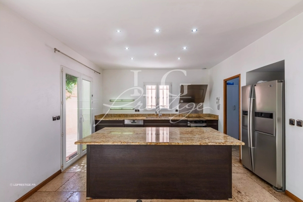 Luxury House for sale in Fayence, 840 000 €, Photo 5