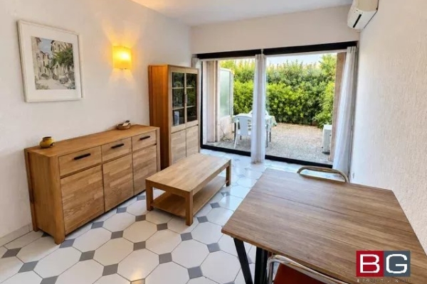 Appartement de luxe à vendre à Antibes, 180 000 €, Photo 2