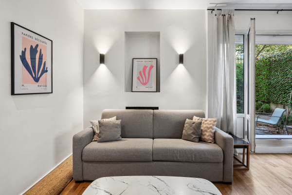 Luxury Apartment for sale in Paris 16ème, 690 000 €, Photo 3