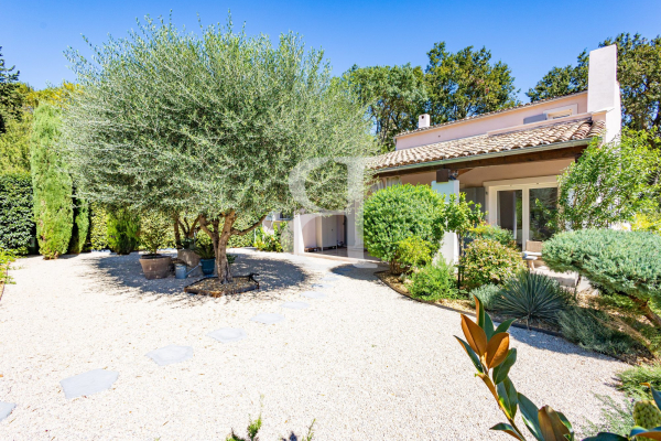 Luxury House for sale in Maussane les Alpilles, 1 690 000 €, Photo 5