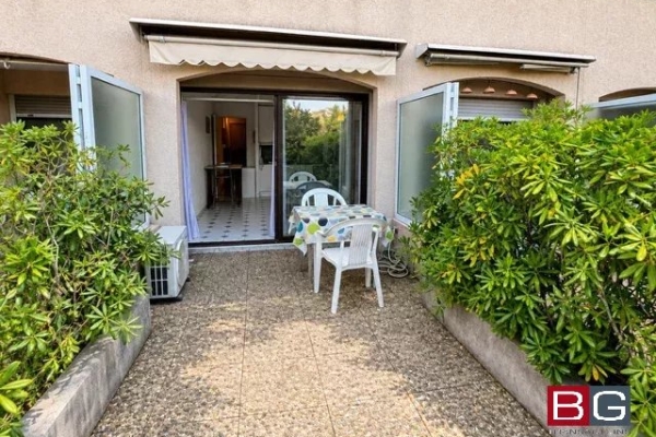 Appartement de luxe à vendre à Antibes, 180 000 €, Photo 6