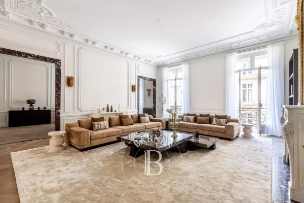 Luxury Apartment for sale in Paris 8ème, 13 500 000 €, Photo 1