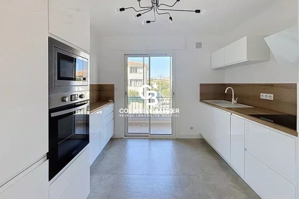 Appartement de luxe à vendre à Fréjus, 343 000 €, Photo 3