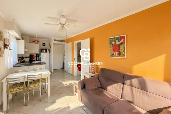 Luxury Apartment for sale in Saint-Aygulf, 205 000 €, Photo 4