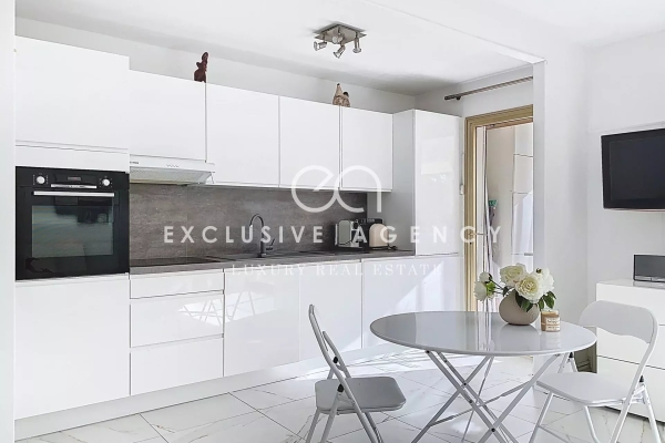 Luxury Apartment for sale in Cannes, 530 000 €, Photo 5