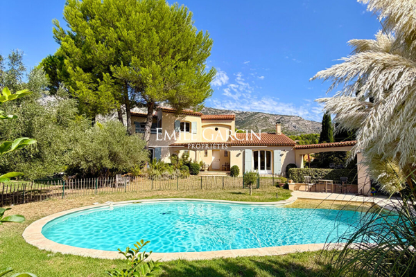 Maison de luxe à vendre à Aix-en-Provence, 1 230 000 €, Photo 1