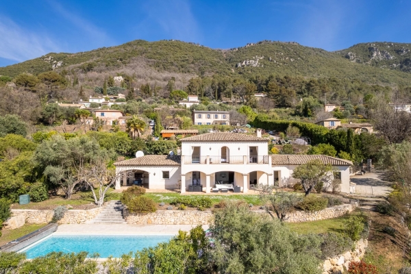 Maison de luxe à vendre à Tourrettes-sur-Loup, 1 090 000 €, Photo 1