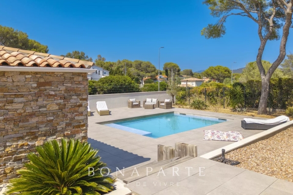 Luxury House for sale in Saint-Raphaël, 1 150 000 €, Photo 1