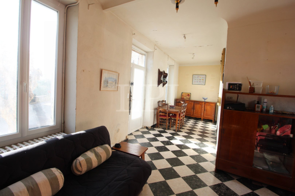 Maison de luxe à vendre à Saint-Martin-de-Castillon, 175 000 €, Photo 2