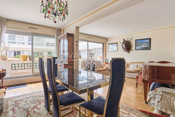 Appartement de luxe à vendre à Paris 15ème, 997 000 €, Photo 2