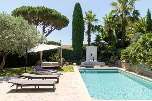 Maison de luxe à vendre à Gassin, 1 850 000 €, Photo 2