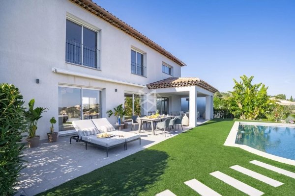 Maison de luxe à vendre à Les Adrets de l'Esterel, 1 790 000 €, Photo 3