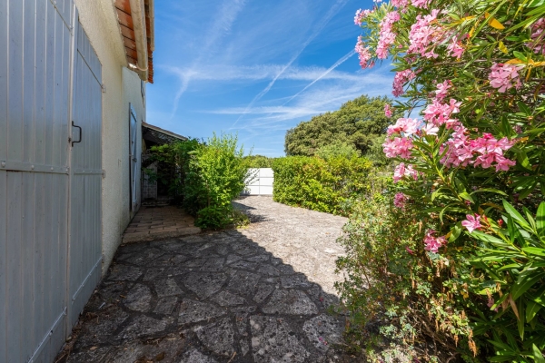 Maison de luxe à vendre à Grasse, 695 000 €, Photo 3