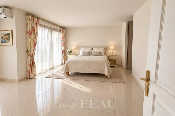 Appartement de luxe à vendre à Antibes, 1 260 000 €, Photo 3