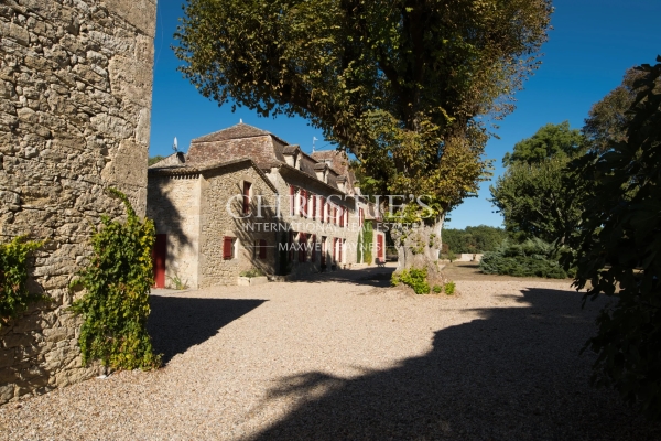 Luxury House for sale in Fougueyrolles, 1 347 000 €, Photo 4