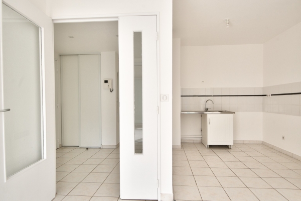 Luxury Apartment for sale in Antibes, 260 000 €, Photo 5