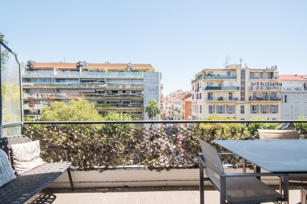 Appartement de luxe à vendre à Nice, 689 000 €, Photo 2