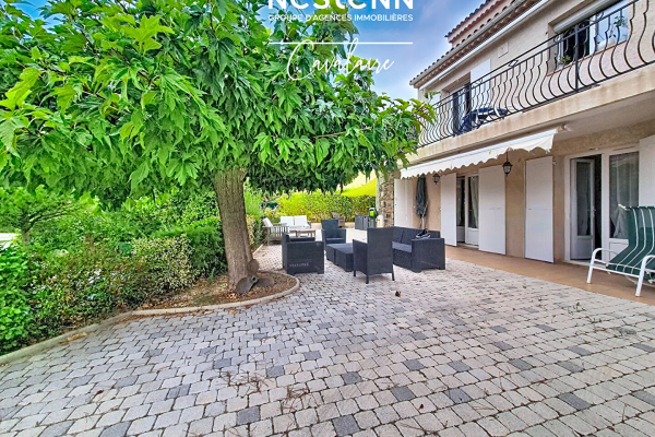 Appartement de luxe à vendre à Cavalaire-sur-Mer, 397 735 €, Photo 3