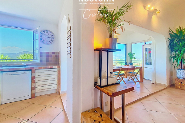 Maison de luxe à vendre à Cogolin, 790 000 €, Photo 3
