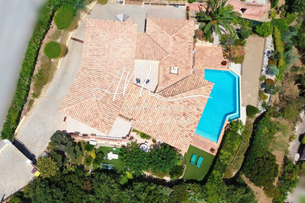 Luxury House for sale in Cavalaire-sur-Mer, 1 890 000 €, Photo 6