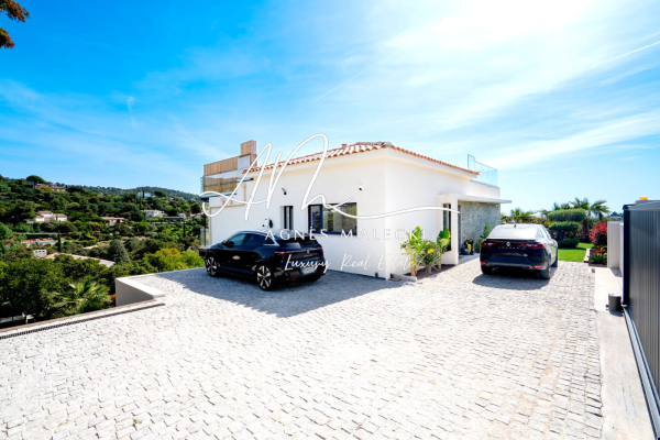 Luxury House for sale in Cavalaire-sur-Mer, 3 350 000 €, Photo 6
