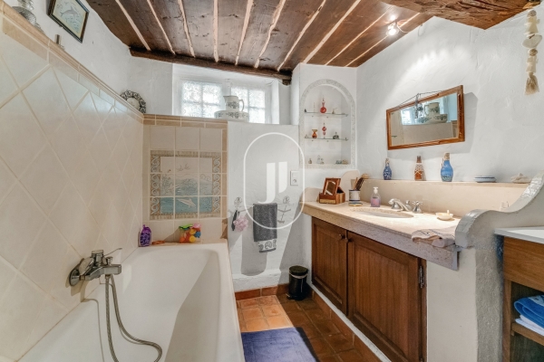 Luxury House for sale in La Garde-Freinet, 575 000 €, Photo 7