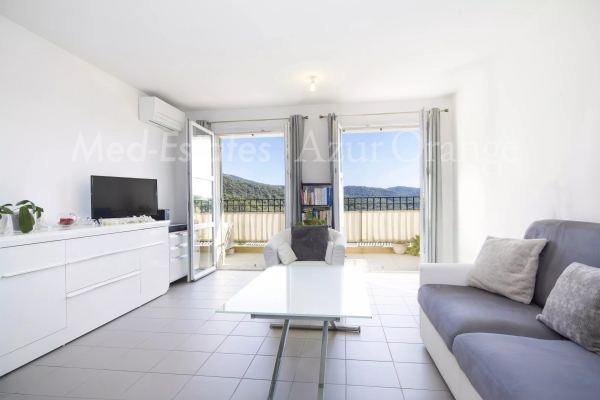Appartement de luxe à vendre à Grimaud, 350 000 €, Photo 2