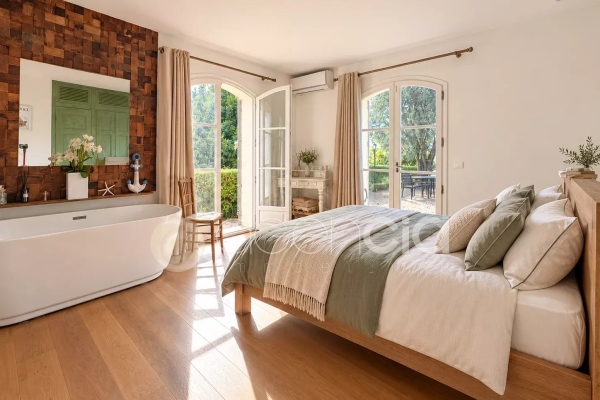 Maison de luxe à vendre à Grasse, 1 050 000 €, Photo 5