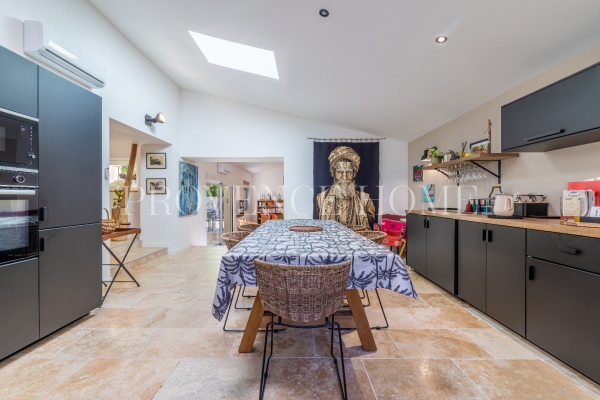Maison de luxe à vendre à L Isle-sur-La-Sorgue, 950 000 €, Photo 6