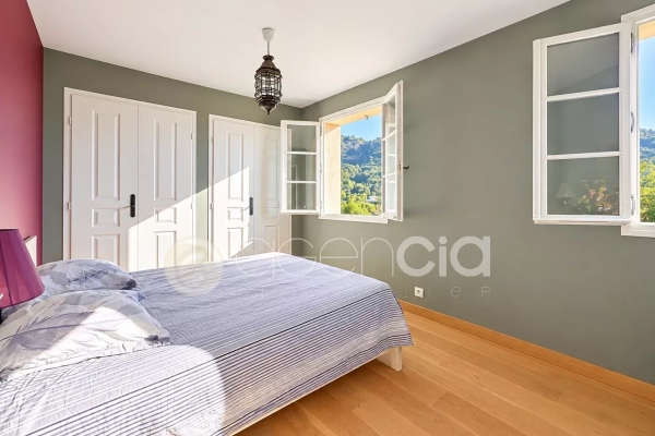 Maison de luxe à vendre à Grasse, 1 050 000 €, Photo 7