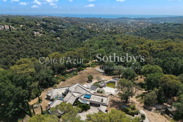 Luxury House for sale in Saint-Paul-de-Vence, 12 000 000 €, Photo 3