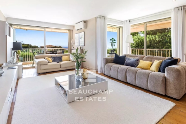 Luxury Apartment for sale in Le Cannet, 790 000 €, Photo 3
