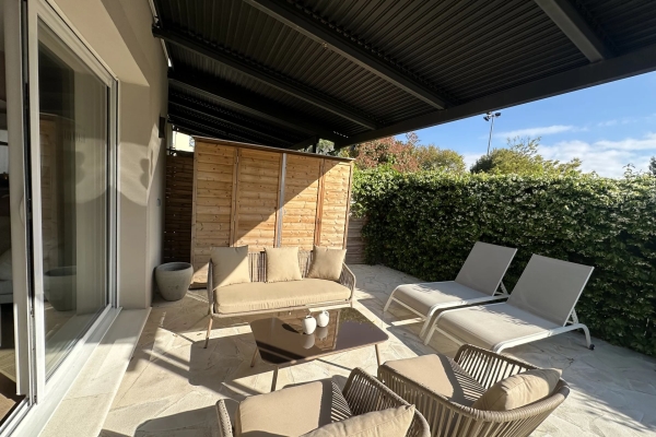 Maison de luxe à vendre à Le Golfe Juan, 395 000 €, Photo 3