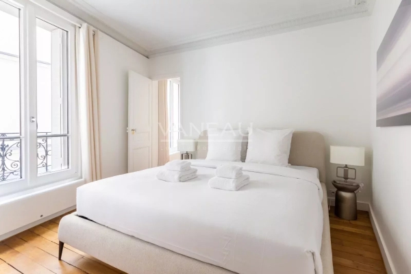 Luxury Apartment for sale in Paris 7ème, 765 000 €, Photo 5