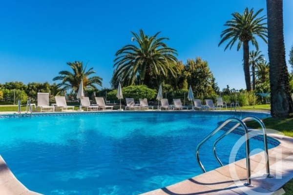 Luxury Apartment for sale in Vallauris, 890 000 €, Photo 1