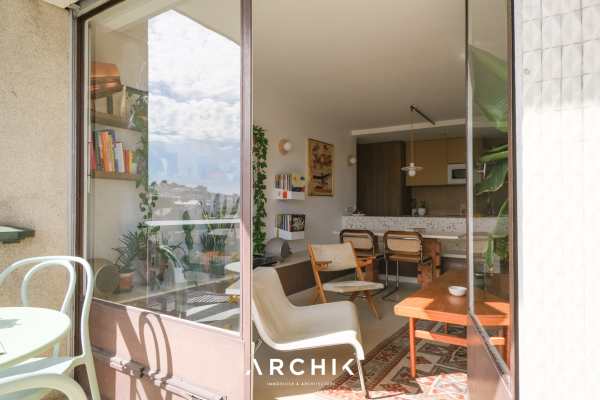 Luxury Apartment for sale in Paris 18ème, 585 000 €, Photo 1