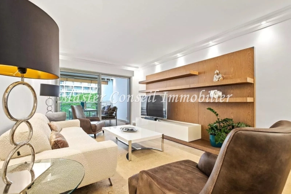 Appartement de luxe à vendre à Cannes, 1 380 000 €, Photo 1